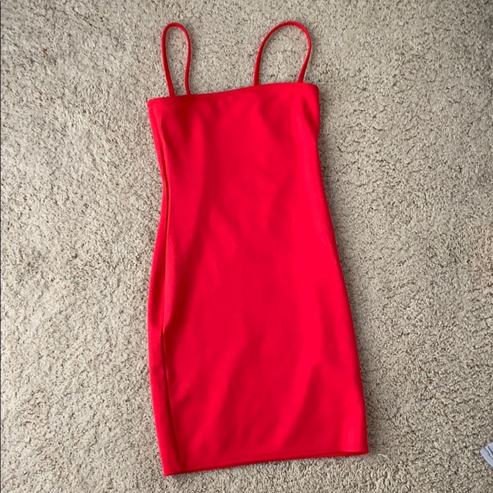 Red mini dress - Picture 2 of 3